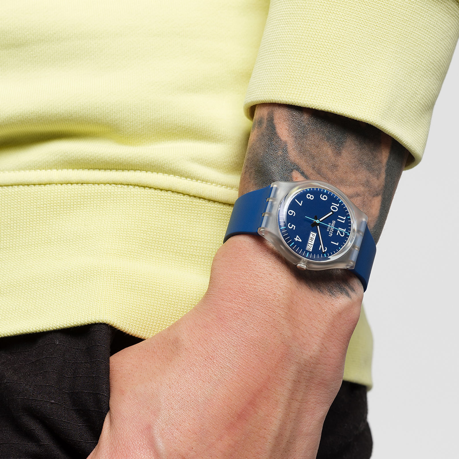 Reloj SWATCH RINSE REPEAT NAVY GE725 Transparente