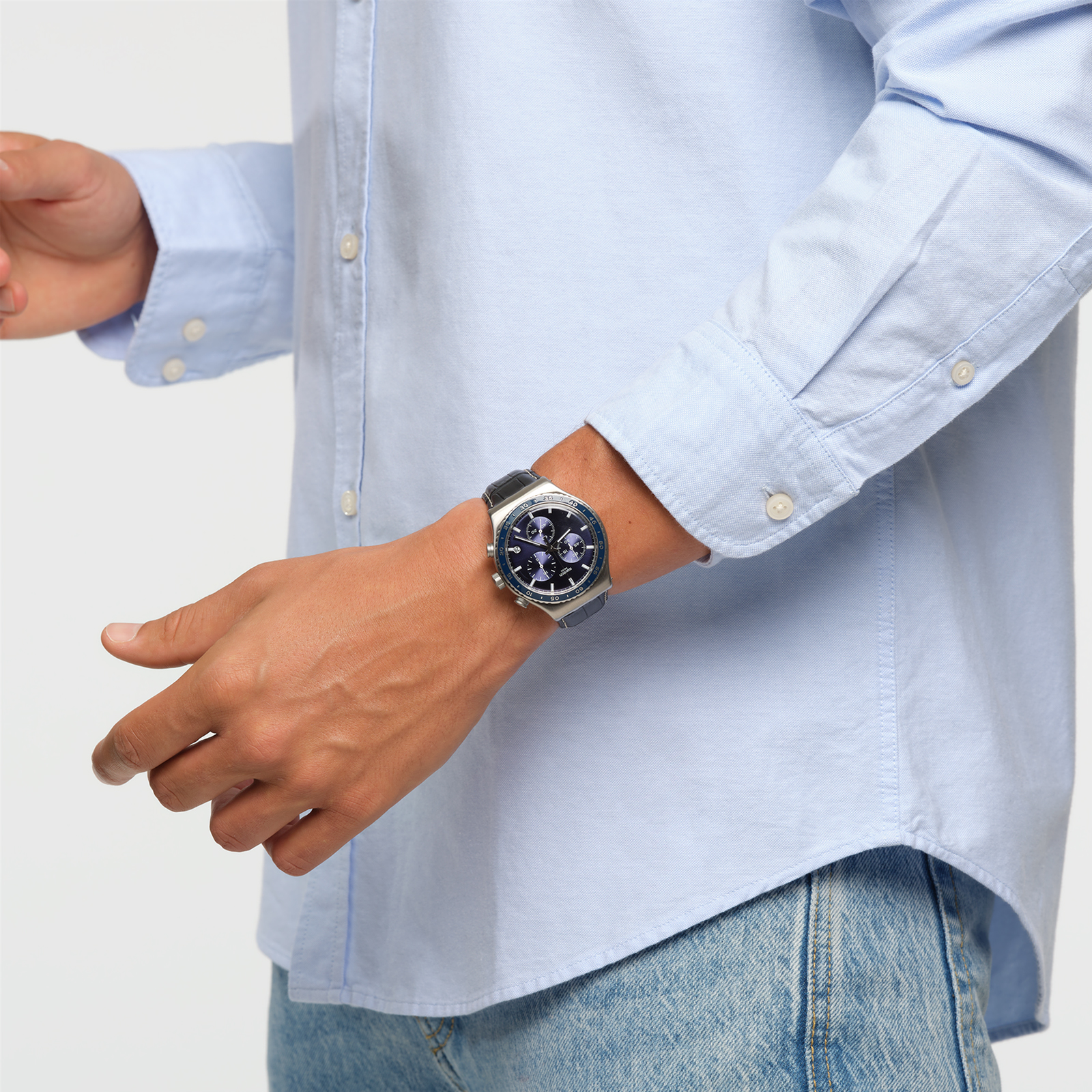 Reloj SWATCH COBALT LAGOON YVS496 Plateado