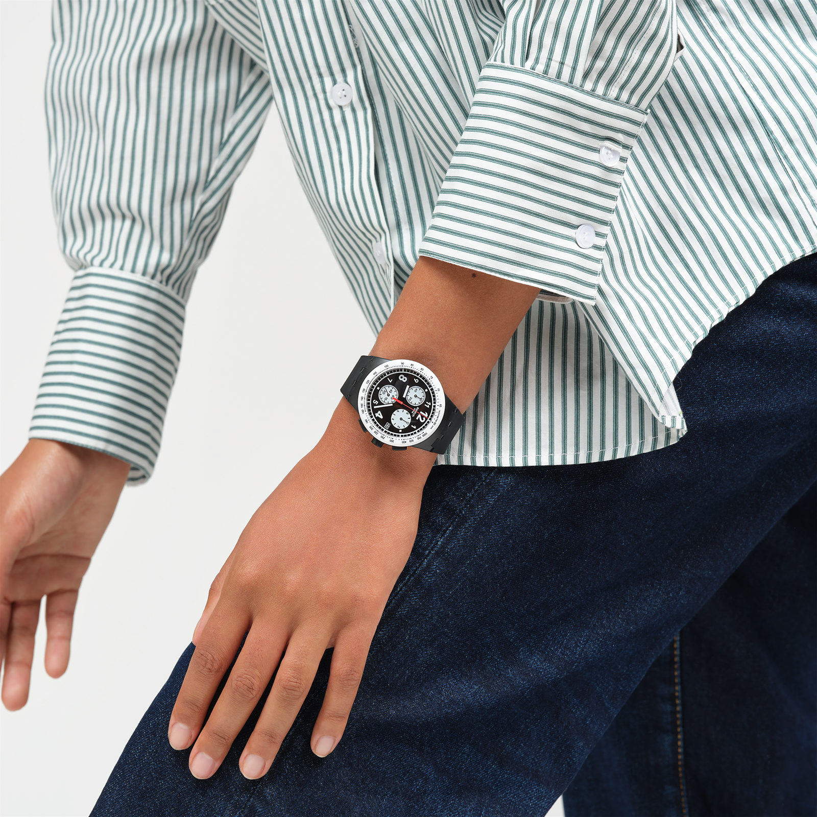 Reloj SWATCH NOTHING BASIC ABOUT BLACK SUSB420 Negro