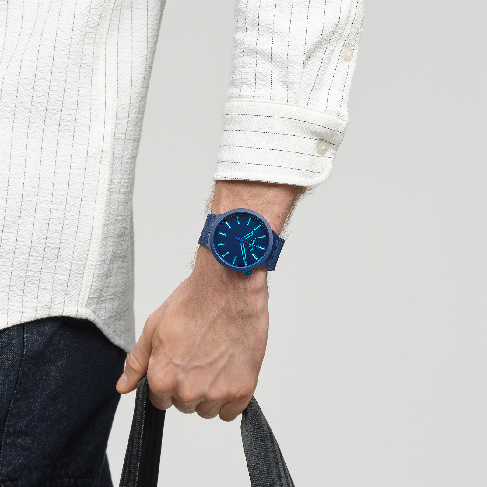 Reloj SWATCH INDIGO GLOW SB05N113 Azul